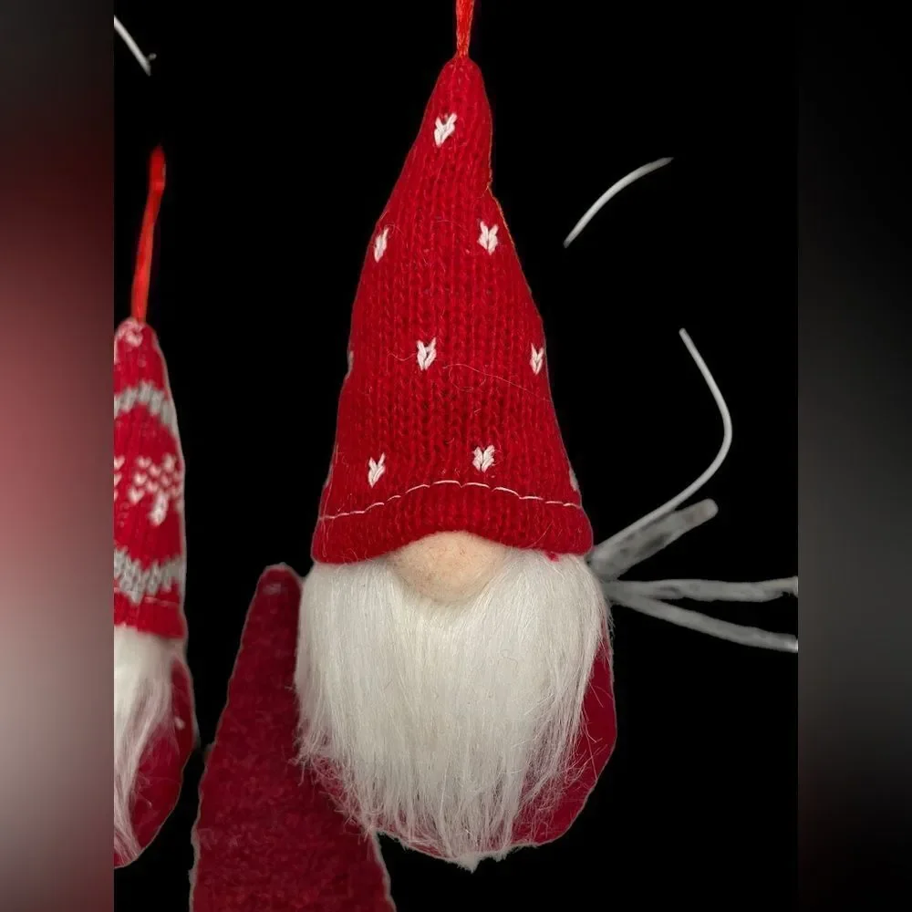 GNOME RED ORNAMENTS SET of 3 NWT‎